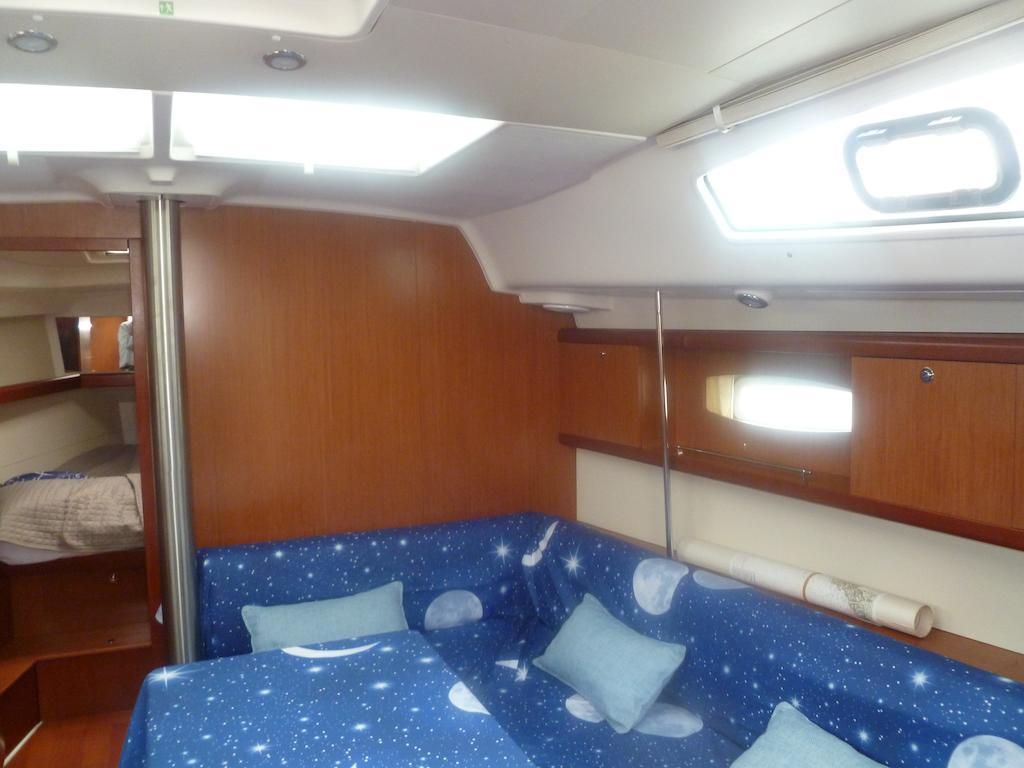Le Vele Sailing Boat Loano